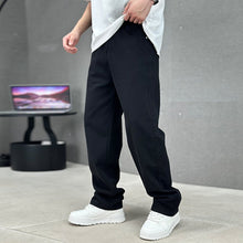 Cargar imagen en el visor de la galería, Fashion Pockets Jeans Men's Wide-leg Straight Trousers Versatile Casual Long Pants Streetwear Clothing