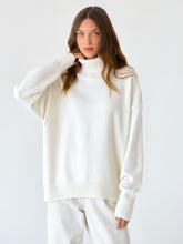 Load image into Gallery viewer, Turtleneck Long Sleeve Sweater