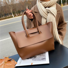 Load image into Gallery viewer, Fashion Women Shoulder Bags Large Capacity Handbags Simple Retro Tote Bags Solid Color Famous Brand High Quality Bags