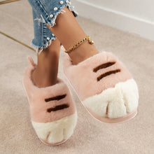 Cargar imagen en el visor de la galería, 3D Cat Paw Plush Slippers Flat Thermal Winter Slippers Comfortable Fluffy Home Slippers Furry Paw Couple Slippers For Indoor Bedroom