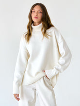 Load image into Gallery viewer, Turtleneck Long Sleeve Sweater