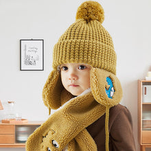 Load image into Gallery viewer, Children's Fleece Warm Hat And Scarf Set