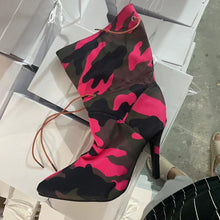 Load image into Gallery viewer, Plus Size Pointed Print High Heel Fashion Boots Women