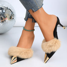 Load image into Gallery viewer, Low Heel Closed Toe Plush Slippers