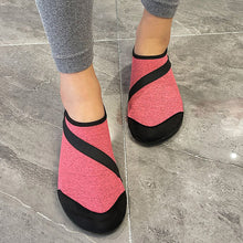 Load image into Gallery viewer, Indoor Sneaker Men's And Women's Non-slip Socks