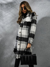Load image into Gallery viewer, Plaid Collared Neck Long Sleeve Coat