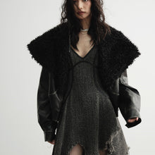 Load image into Gallery viewer, Cool Handsome Relaxed Sense Gender-free Package Big Fur Collar Colored Leather Jacket Jacket