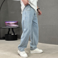 Cargar imagen en el visor de la galería, Fashion Pockets Jeans Men's Wide-leg Straight Trousers Versatile Casual Long Pants Streetwear Clothing