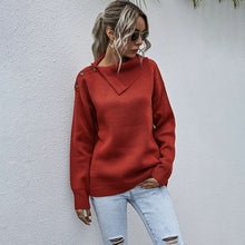 Cargar imagen en el visor de la galería, Suéter de punto con cuello alto y botones en los hombros