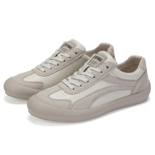 Load image into Gallery viewer, Carofirld Four-Season Casual Board Shoes With A Hundred Tide Shoes Apricot Color CF140022