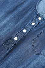 Cargar imagen en el visor de la galería, Mono vaquero sin mangas con botones y cordón en la cintura