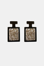 Cargar imagen en el visor de la galería, Pendientes de botón con forma cuadrada de cristal