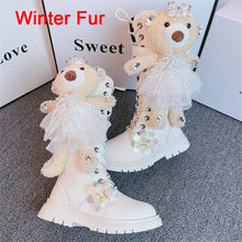 Cargar imagen en el visor de la galería, Botas altas hasta la rodilla con osito de peluche y diamantes de imitación para niños