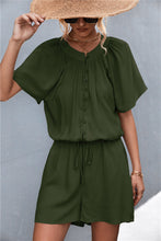 Cargar imagen en el visor de la galería, Mono con cintura con cordón y botones