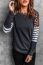 Load image into Gallery viewer, Leopard Striped Raglan Sleeve Top
