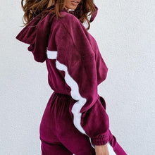 Load image into Gallery viewer, Velvet Women Set Long Sleeve Crop Hoodies And Pants