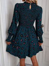 Load image into Gallery viewer, Printed Puff Sleeve Smocked Dress