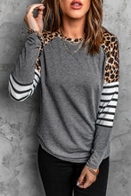 Load image into Gallery viewer, Leopard Striped Raglan Sleeve Top