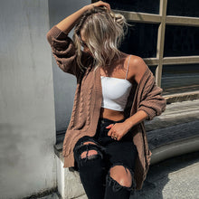 Cargar imagen en el visor de la galería, Cárdigan abierto con ribete acanalado y punto trenzado