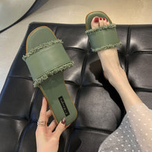 Load image into Gallery viewer, Fashion Outer Wear One-word Tassel Sandals And Slippers
