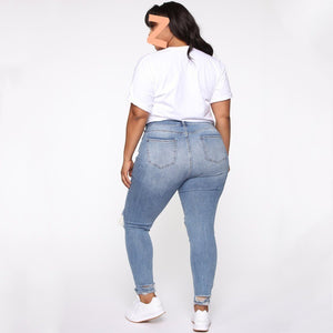 Pantalones vaqueros rasgados de talla grande para mujer