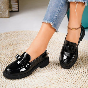 Patent Leather Glossy Tassel Mid Heel Retro Loafers Stylish Casual Shoes