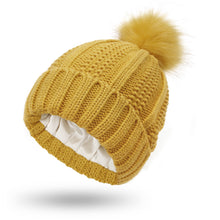 Cargar imagen en el visor de la galería, Winter Knitted Hats Fashion Stretchy Lined Skull Hats For Women Faux Fur Pom Pom Hat Keep Warming Beanie Hat
