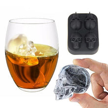 Load image into Gallery viewer, Creative DIY Three-dimensional 4-piece Silicone Skull Ice Cube Mold
