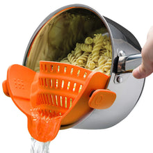 Cargar imagen en el visor de la galería, Silicone Pot Strainer Adjustable Silicone Clip On Strainer For Pots Pans And Bowls Kitchen Pot Strainer Hand Held Pot Drainer Fruit Washing Filter For Noodles Pasta Veggies
