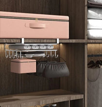Cargar imagen en el visor de la galería, Under Shelf Storage Rack Home Kitchen Hanging Cabinet Cutting Board Organizer
