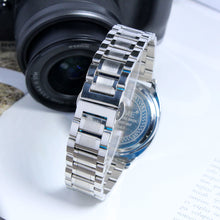 Cargar imagen en el visor de la galería, Retro Fashion Universal Men&#39;s Pointer Digital Watch
