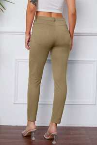 Pantalones con puntadas elásticas de Basic Bae