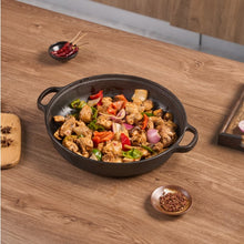 Cargar imagen en el visor de la galería, WANGYUANJI 11Cast Iron Wok With Dual Handles And Wooden Lid, Uncoated Frying Pan For Gas And IH, Chinese Thickened Pancake Pan, Stir-frying And IH Universal, With Free Steel Wire Ball
