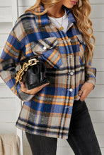 Load image into Gallery viewer, Plaid Pocketed Button Down Shacket
