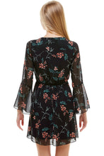 Load image into Gallery viewer, Floral V Neck Long Sleeve Skater Dress
