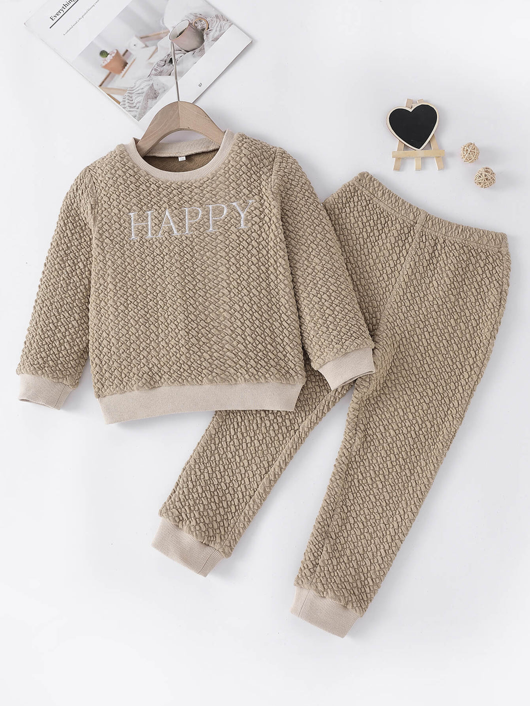 Conjunto de chándal y top con textura HAPPY para niños