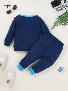 Conjunto de pantalón y top con gráfico de robot para niños