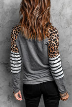 Load image into Gallery viewer, Leopard Striped Raglan Sleeve Top
