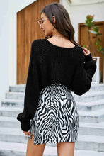 Load image into Gallery viewer, Rib-Knit Cropped Poncho
