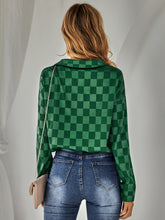 Load image into Gallery viewer, Checkered Curved Hem Shirt
