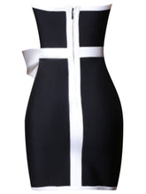 Load image into Gallery viewer, Contrast Strapless Bow Detail Mini Dress
