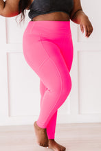 Load image into Gallery viewer, Zenana Step Aside Full Size Run Athletic Leggings with Pockets
