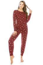 Load image into Gallery viewer, Red Printed 2pc Flannel Women&#39;s Pajama Set
