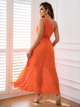 Load image into Gallery viewer, One-Shoulder Pleated Sleeveless Dress
