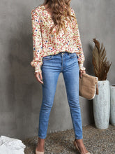 Load image into Gallery viewer, Floral Frill Trim V-Neck Flounce Sleeve Blouse
