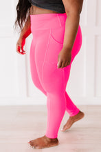 Load image into Gallery viewer, Zenana Step Aside Full Size Run Athletic Leggings with Pockets
